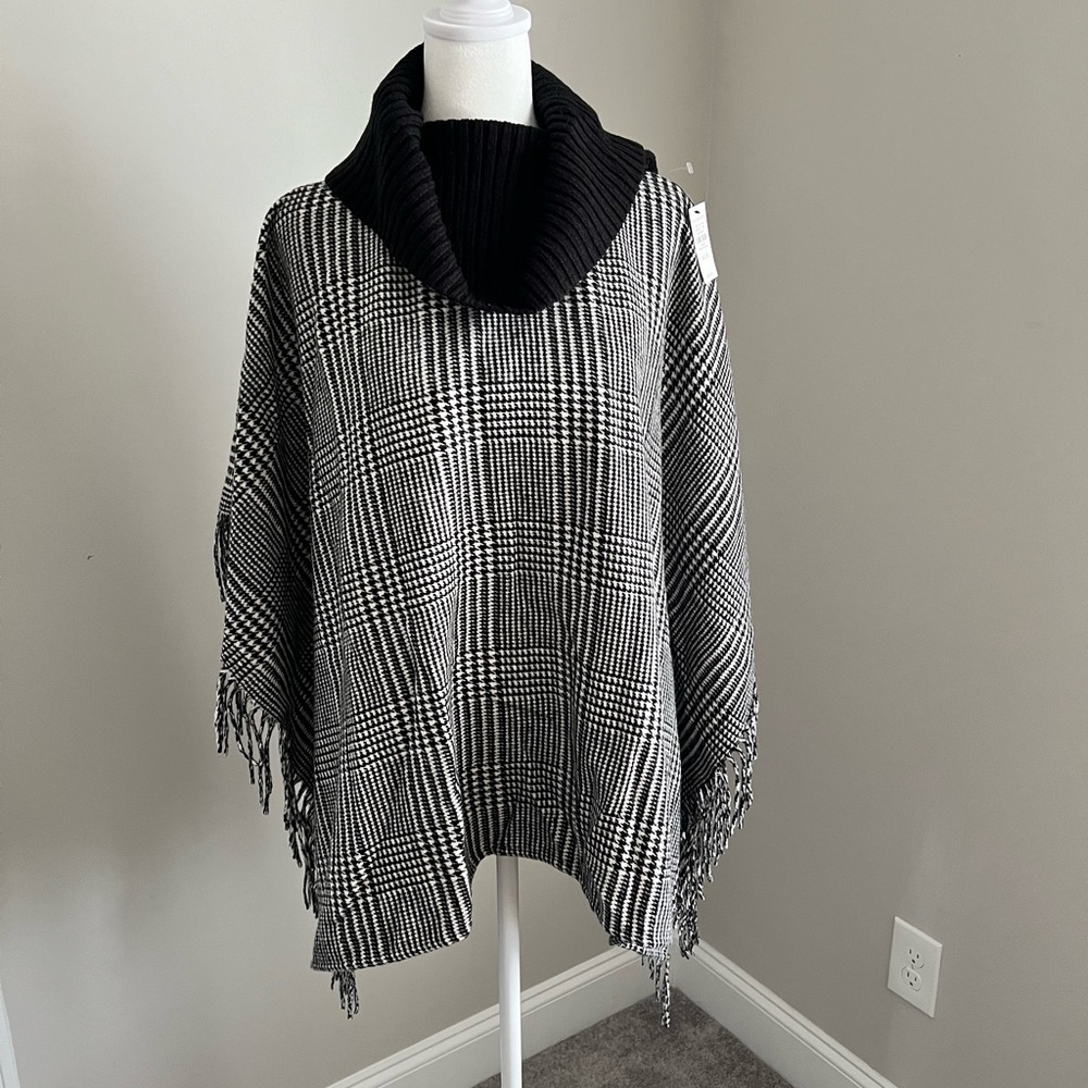 Black and White Plaid Poncho with Fringe